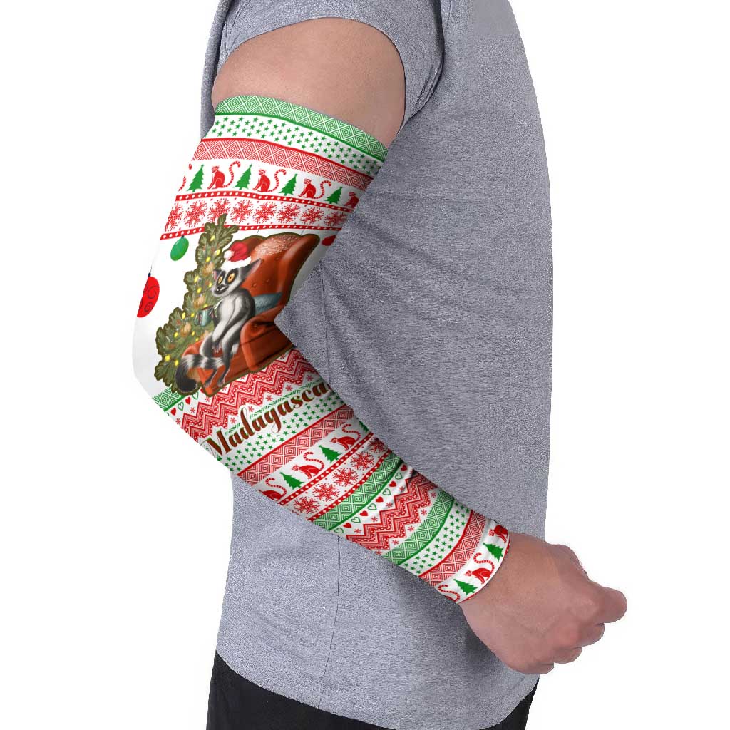 Madagascar Christmas Arm Sleeves with Lemur Santa Hat Holiday Tree and Festive Pattern - Shopicos