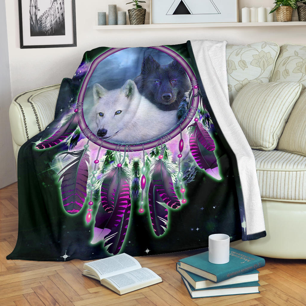 wolves-purple-galaxy-blanket