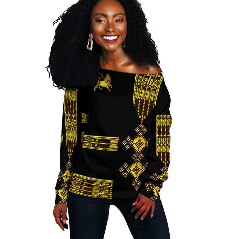 (Custom Personalised) Ethiopia Women Off Shoulder Sweater Ethiopian Lion Of Judah Simple Tibeb Style - Black LT8 - Shopicos