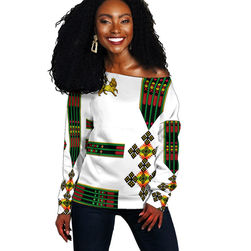 (Custom Personalised) Ethiopia Women Off Shoulder Sweater Ethiopian Lion Of Judah Simple Tibeb Style - Flag Style LT8 - Shopicos